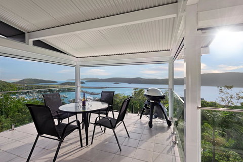 Oasis Apartments On Hamilton Island By HIHA - Accommodation Redcliffe 31