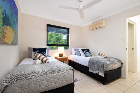 Oasis Apartments On Hamilton Island By HIHA - Accommodation Redcliffe 24