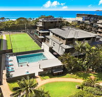 Majorca Isle Beachside Resort - Accommodation Redcliffe