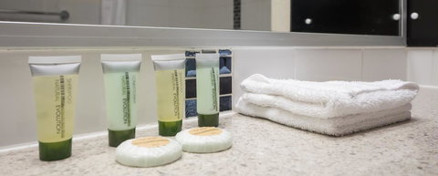 Sunshine Tower Hotel - Accommodation Redcliffe 14