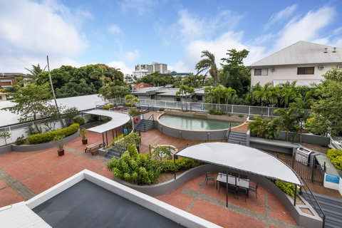 Sunshine Tower Hotel - Accommodation Redcliffe 17