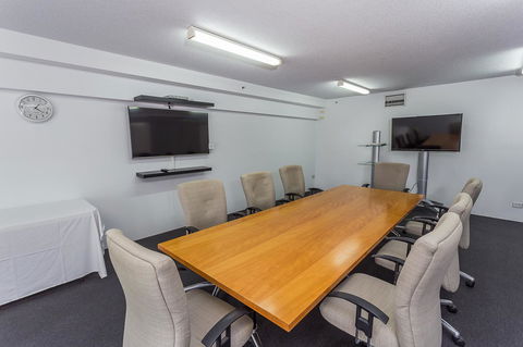 Oxygen Apartments - Accommodation Redcliffe 29
