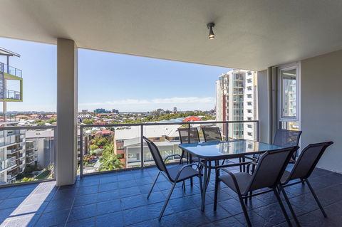 Oxygen Apartments - Accommodation Redcliffe 32