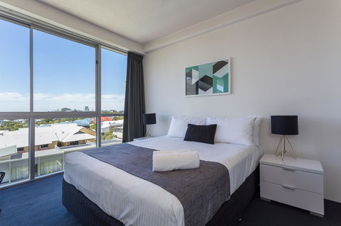 Oxygen Apartments - Accommodation Redcliffe 19