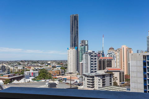 Oxygen Apartments - Accommodation Redcliffe 33