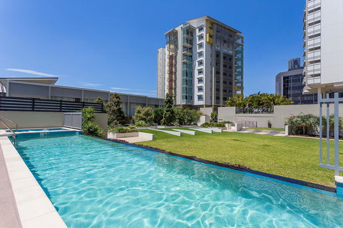 Oxygen Apartments - Accommodation Redcliffe 1