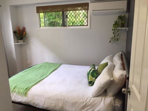 Casuarina - Accommodation Redcliffe 6