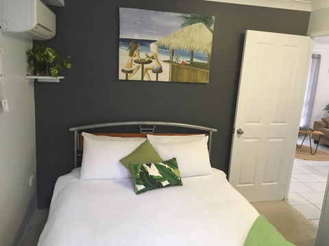 Casuarina - Accommodation Redcliffe 4