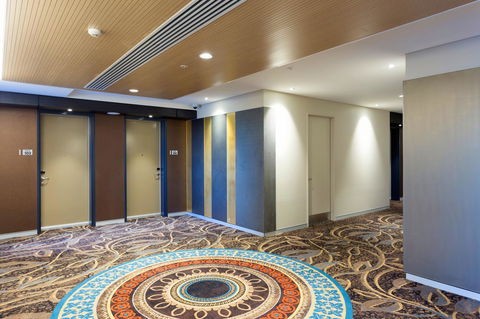 Calamvale Hotel Suites And Conference Centre - Accommodation Redcliffe 2