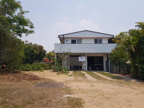Highland House - Accommodation Redcliffe 1