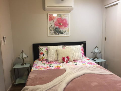 Shasta Place - Accommodation Redcliffe 2