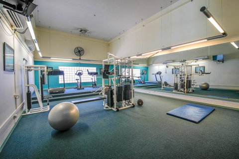 Beachcomber Holiday Apartment - Accommodation Redcliffe 22