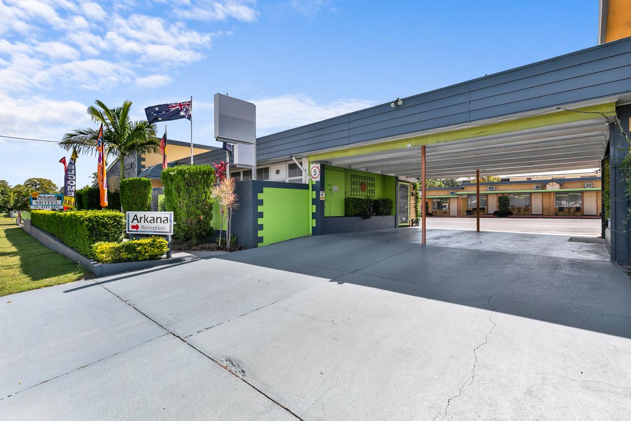 Boonooroo QLD Accommodation Redcliffe