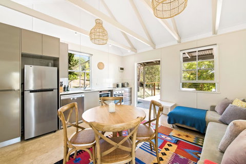 Hollow Tree Farm - Accommodation Redcliffe 10