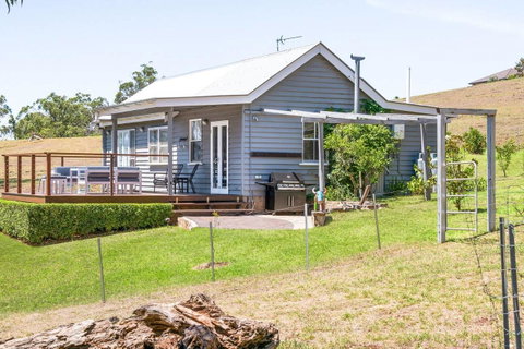 Hollow Tree Farm - Accommodation Redcliffe 24