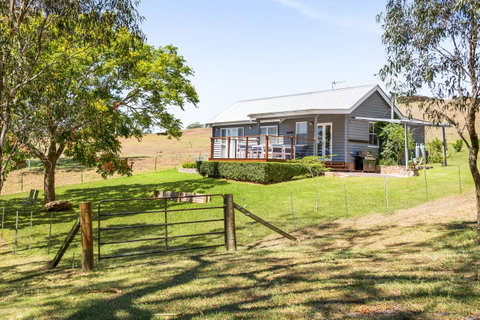 Hollow Tree Farm - Accommodation Redcliffe 14