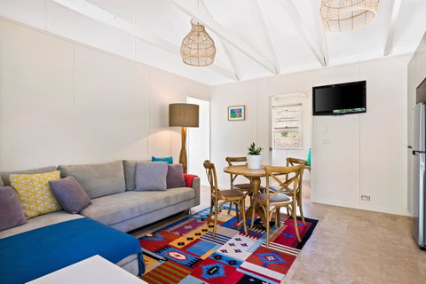 Hollow Tree Farm - Accommodation Redcliffe 11