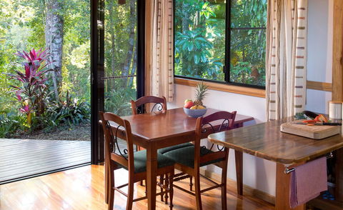 Sharlynn By The River - Accommodation Redcliffe 43