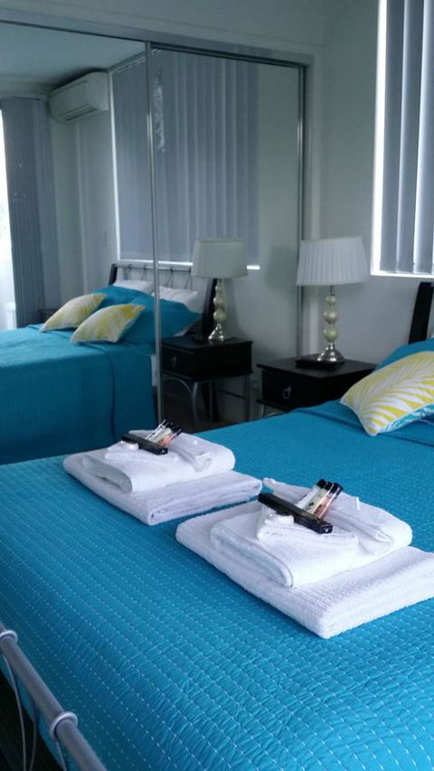 Sutton's Beach Unit - Accommodation Redcliffe 7