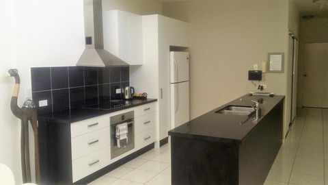 Sutton's Beach Unit - Accommodation Redcliffe 1
