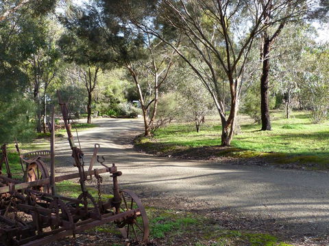 Watervale Retreat - Accommodation Redcliffe 0