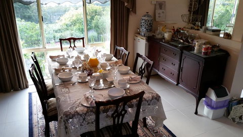 Waterview Gardens B&B - Accommodation Redcliffe 2