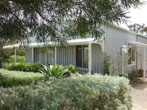 Watson Park - Accommodation Redcliffe 0