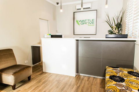 Wattle Grove Motel - Accommodation Redcliffe 1