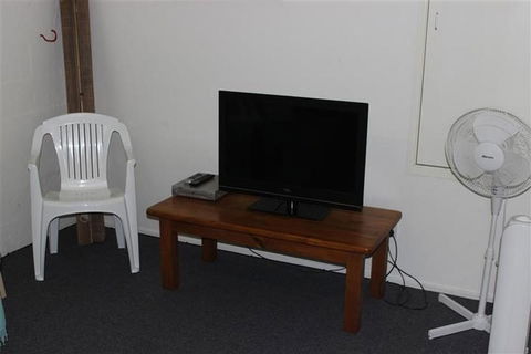 WAVERIDER 1 - Accommodation Redcliffe 1