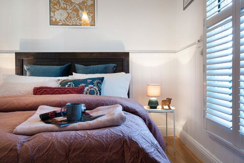 Wayward Cottage - Accommodation Redcliffe 3