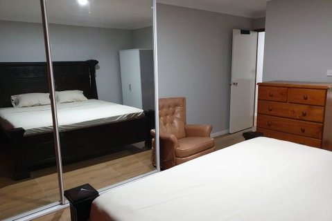 Weaver Heaven - Accommodation Redcliffe 1