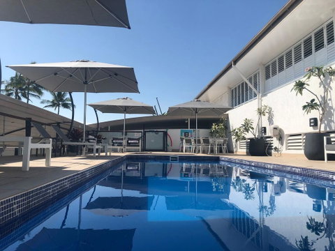 Welcome To The Centre Of Paradise - Accommodation Redcliffe 0