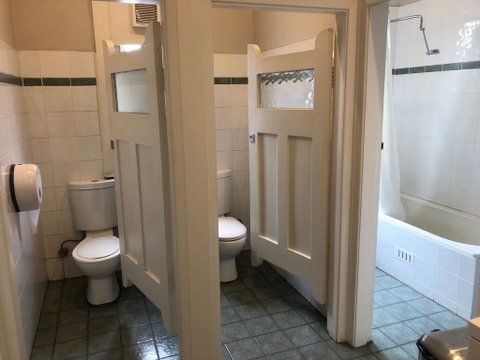 Wentworth Hotel - Accommodation Redcliffe 3