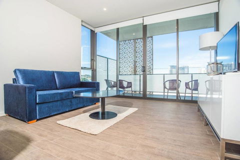 Wentworth Point 2Beds1Study2Bath Brand New APT - Accommodation Redcliffe 0