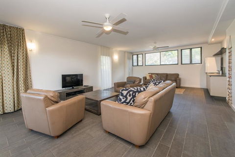 Werai - Accommodation Redcliffe 2