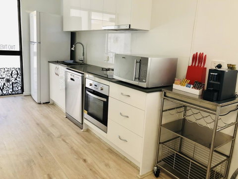 West Beach Lagoon 212 - Great Views - Accommodation Redcliffe 1