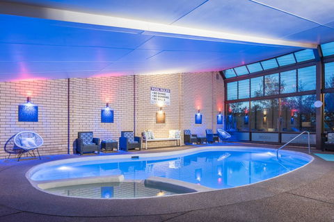 West End Motor Lodge - Accommodation Redcliffe 2