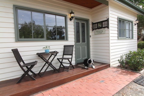Westering Cottage - Accommodation Redcliffe 3