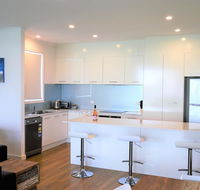 Western Breeze - Accommodation Redcliffe
