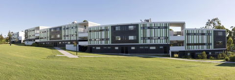 Western Sydney University Village - Campbelltown - Accommodation Redcliffe 1