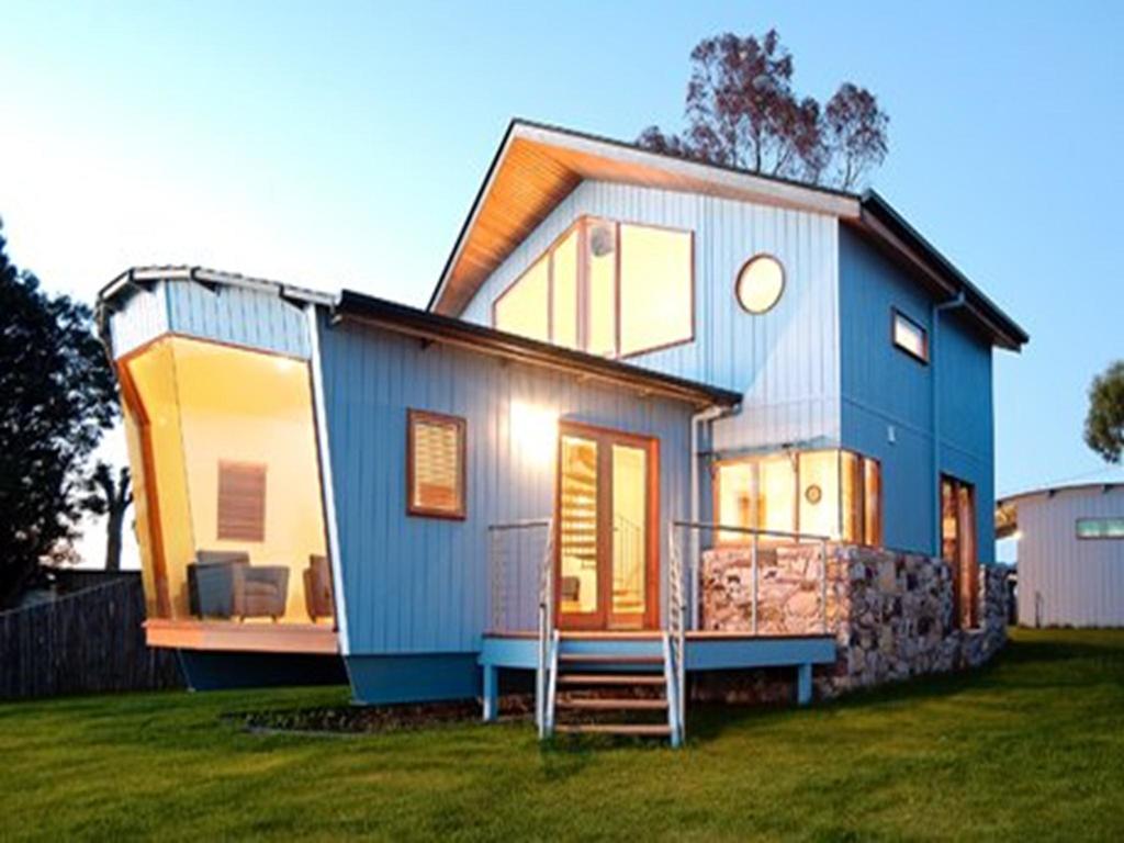 South West Wilderness TAS Accommodation Redcliffe
