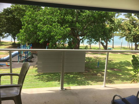 Whitehaven Beachfront Holiday Units - Accommodation Redcliffe 3