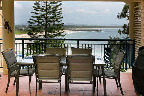 Whitesands, Unit 402, 34-38 North Street - Accommodation Redcliffe 1