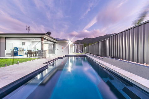 Whitsunday Sands - Accommodation Redcliffe 3