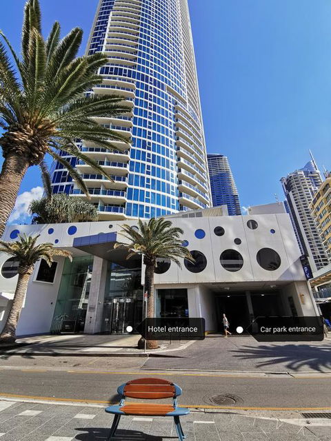 Widest Ocean View And Balcony Luxury Apt - Accommodation Redcliffe 3
