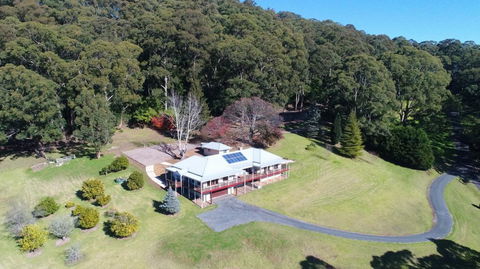 Wild Peace Mountain Lodge - Kangaroo Valley - Accommodation Redcliffe 0