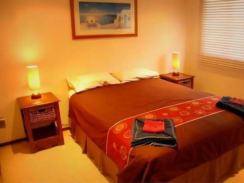 Wildsights Beach Units - Accommodation Redcliffe 2