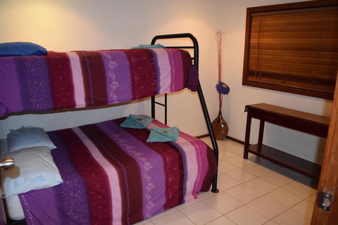Wildsights Beach Units - Accommodation Redcliffe 3