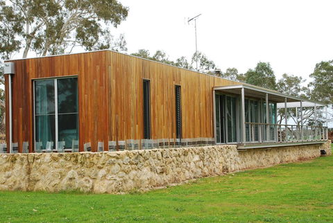 Willalooka Eco Lodge - Accommodation Redcliffe 3