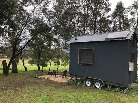 Willandra Tiny House - Accommodation Redcliffe 2